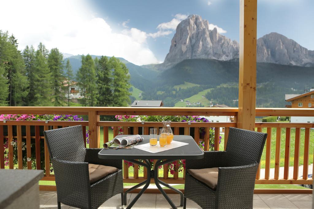 Apartments La Mana Santa Cristina Val Gardena Extérieur photo